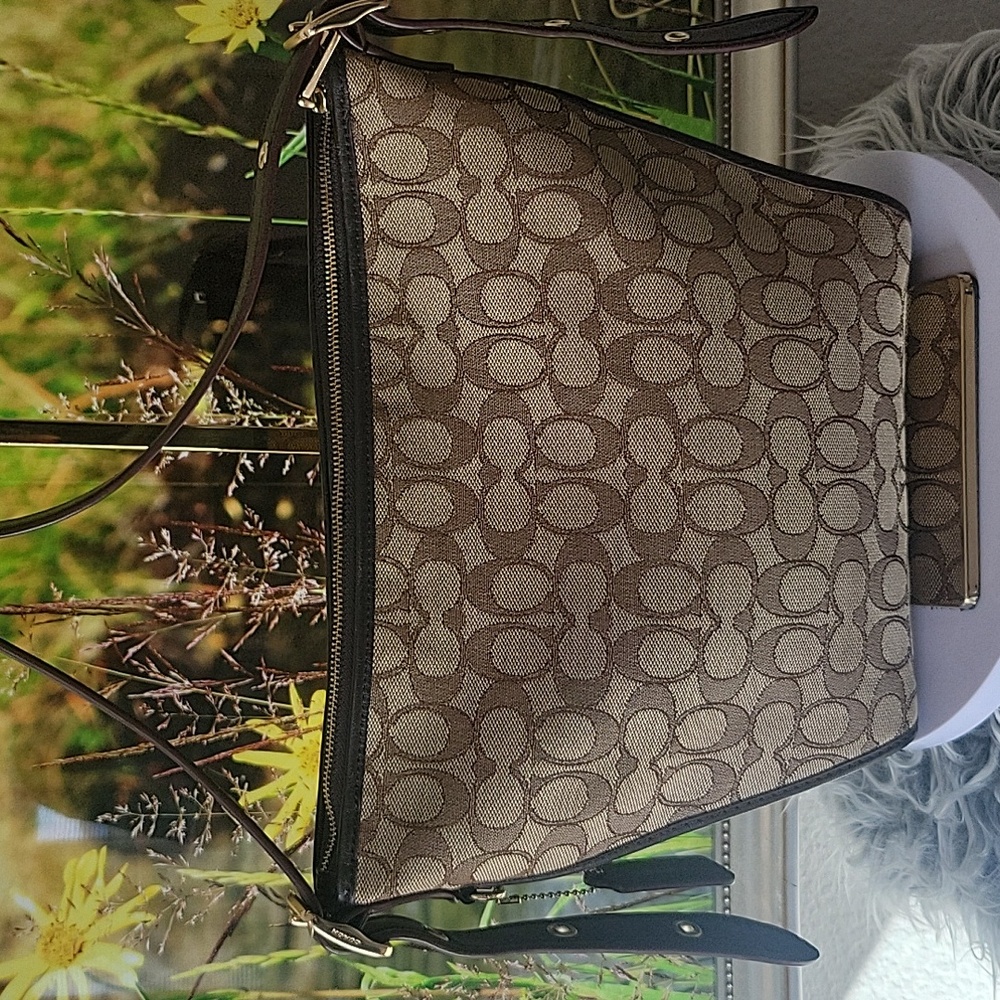 Coach Dufflette Crossbody - Picture 5 of 10